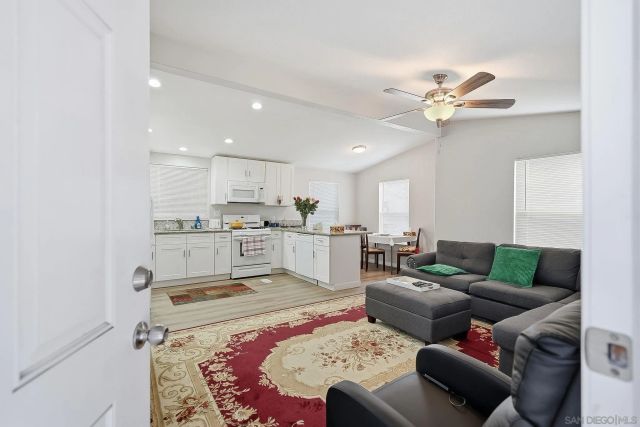 13594 Highway 8 Business SPC 66, Lakeside, CA 92040