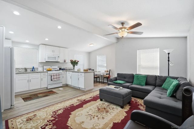 13594 Highway 8 Business SPC 66, Lakeside, CA 92040