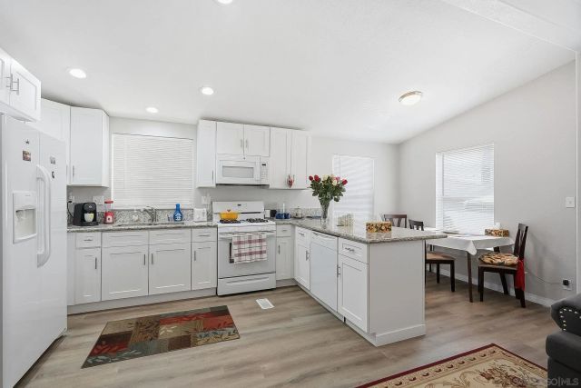 13594 Highway 8 Business SPC 66, Lakeside, CA 92040