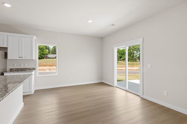 1237 Crested Iris Street, Moore, SC 29369