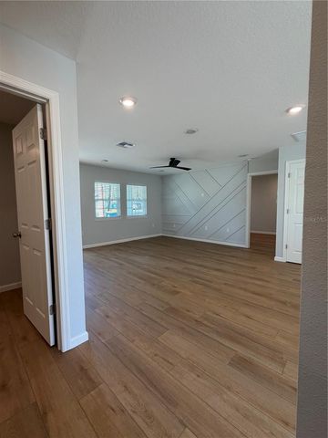 111 W PEARL STREET, Minneola, FL 34715