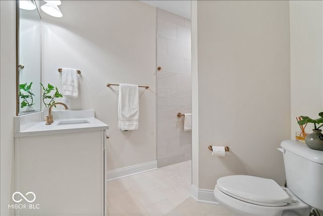 7056 Yosemite Drive, Zionsville, IN 46077