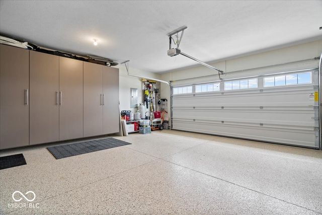 7056 Yosemite Drive, Zionsville, IN 46077