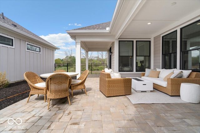 7056 Yosemite Drive, Zionsville, IN 46077