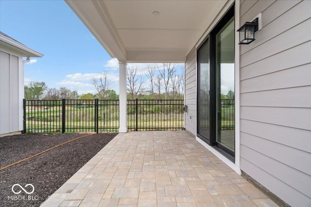 7056 Yosemite Drive, Zionsville, IN 46077