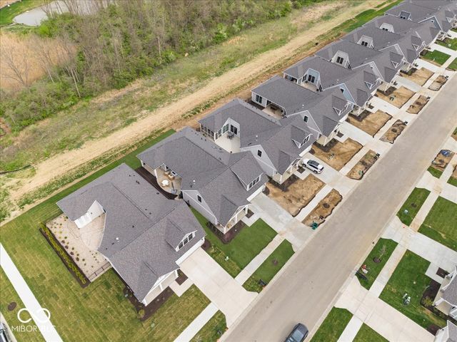 7056 Yosemite Drive, Zionsville, IN 46077