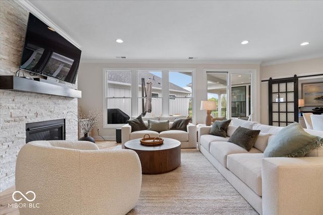 7056 Yosemite Drive, Zionsville, IN 46077