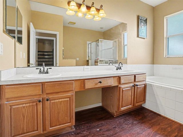 1602 PRESIDIO DRIVE, Clermont, FL 34711