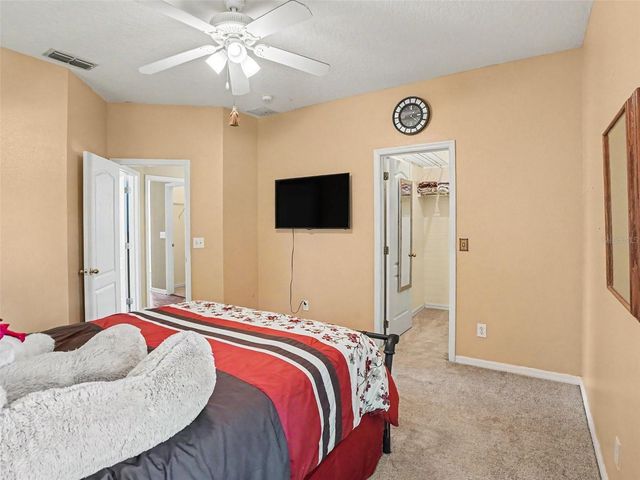 1602 PRESIDIO DRIVE, Clermont, FL 34711