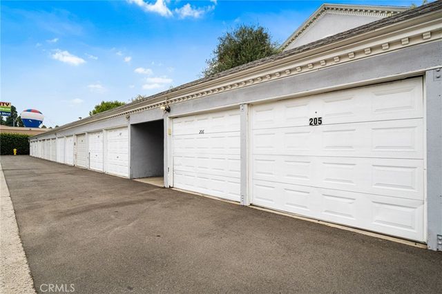 1641 S Pomona Avenue D36, Fullerton, CA 92832