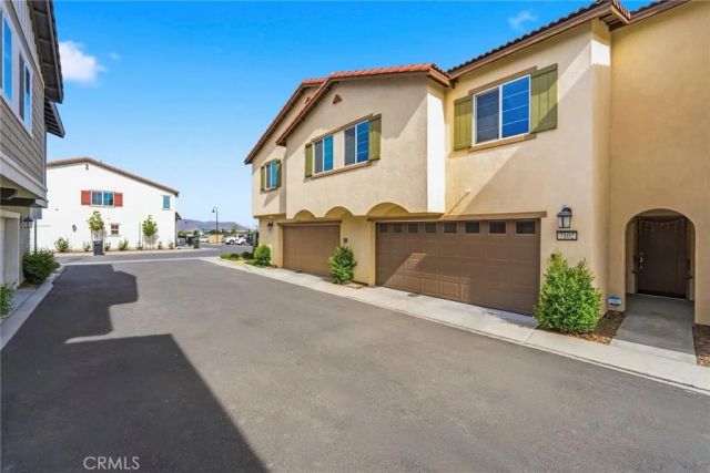 7102 Olive Grove Street, Riverside, CA 92507