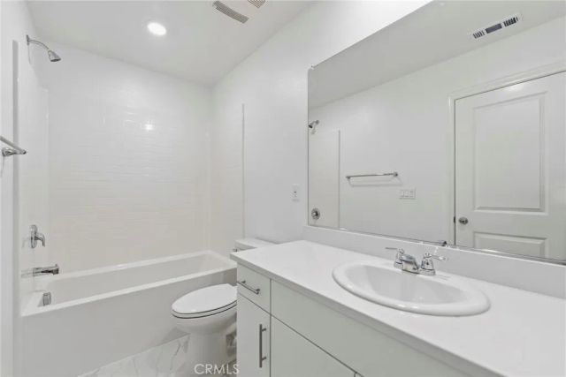 7102 Olive Grove Street, Riverside, CA 92507