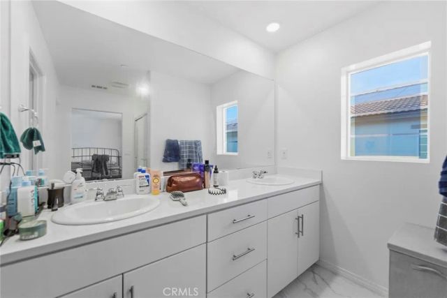 7102 Olive Grove Street, Riverside, CA 92507
