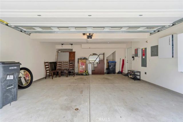 7102 Olive Grove Street, Riverside, CA 92507