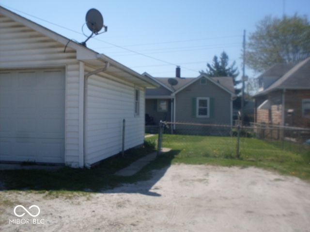 2208 W Minnesota Street, Indianapolis, IN 46221