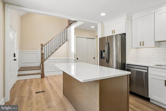 29 APPLE WAY, Marlton, NJ 08053