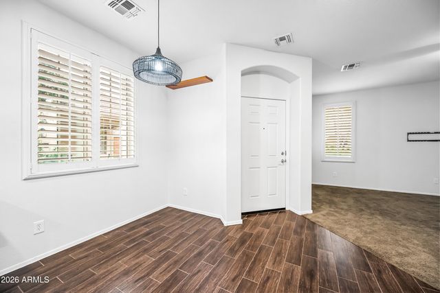 2554 E VERMONT Drive, Gilbert, AZ 85295