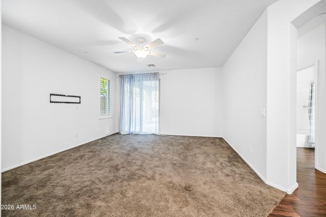 2554 E VERMONT Drive, Gilbert, AZ 85295