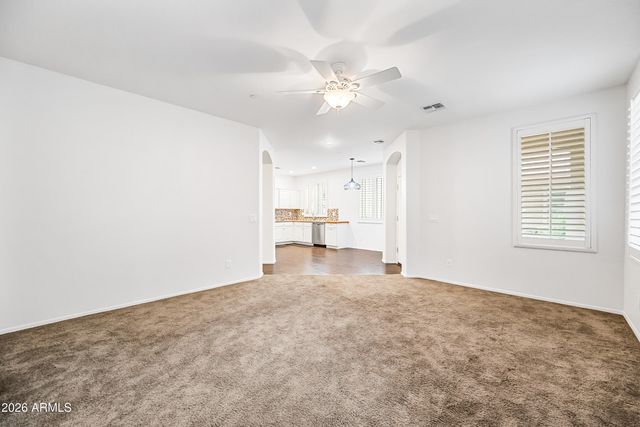 2554 E VERMONT Drive, Gilbert, AZ 85295