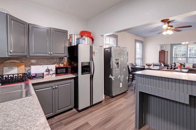 4409 Avenue K, Galveston, TX 77550
