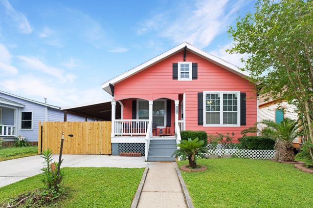 4409 Avenue K, Galveston, TX 77550