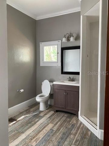 201 E VOORHIS AVENUE, Deland, FL 32724