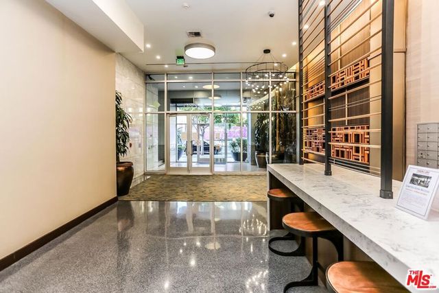 3810 Wilshire Boulevard 804, Los Angeles, CA 90010
