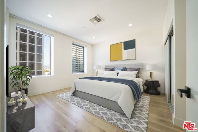 3810 Wilshire Boulevard 804, Los Angeles, CA 90010