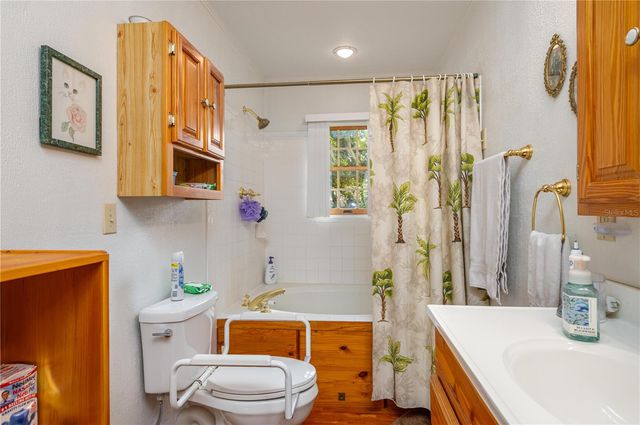 1318 MOSS AVENUE, Haines City, FL 33844