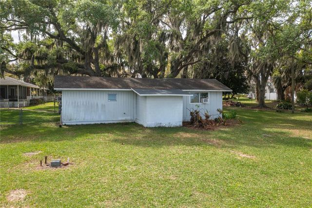 1318 MOSS AVENUE, Haines City, FL 33844