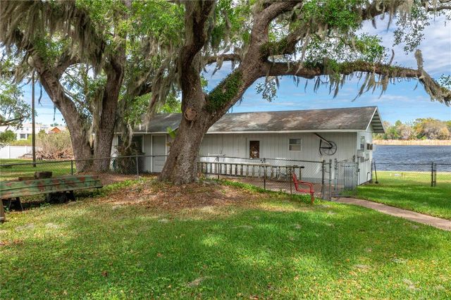 1318 MOSS AVENUE, Haines City, FL 33844