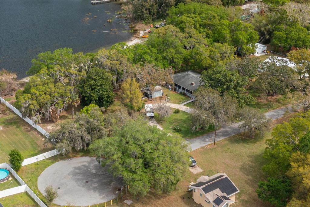Image 50 of property listing at 1318 MOSS AVENUE, Haines City, FL 33844