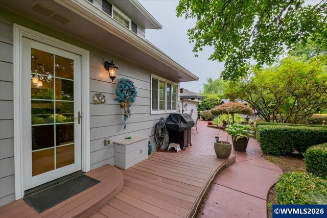 1112 26th Av SW, Albany, OR 97321