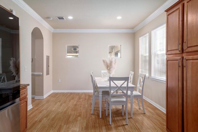 1178 Bedford ST, Austin, TX 78702