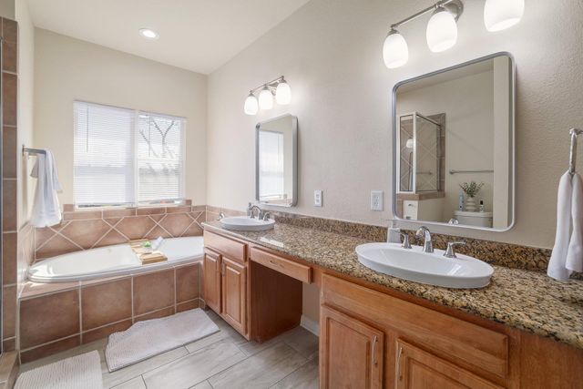 1178 Bedford ST, Austin, TX 78702