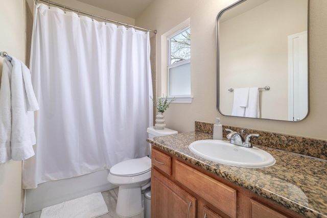 1178 Bedford ST, Austin, TX 78702