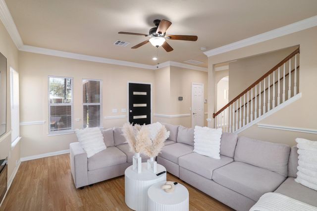 1178 Bedford ST, Austin, TX 78702