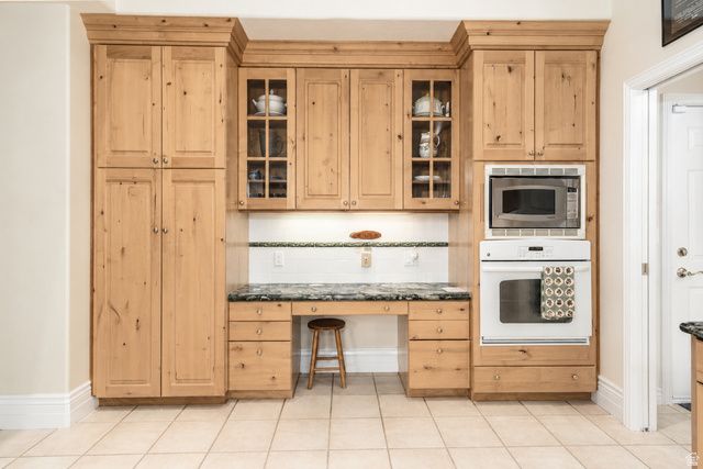 1581 E OLD LAKE LN, Fruit Heights, UT 84037