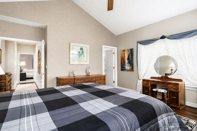1581 E OLD LAKE LN, Fruit Heights, UT 84037