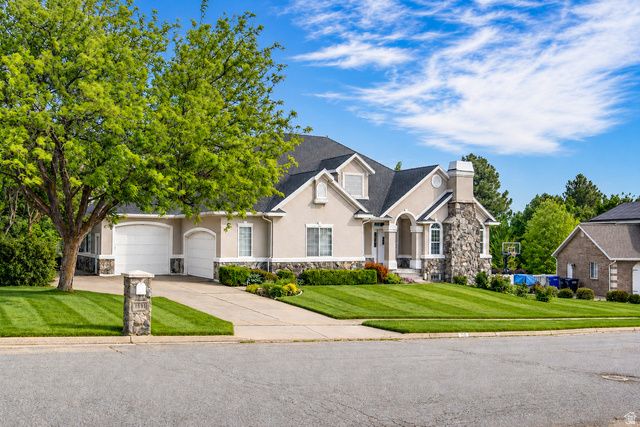 1581 E OLD LAKE LN, Fruit Heights, UT 84037