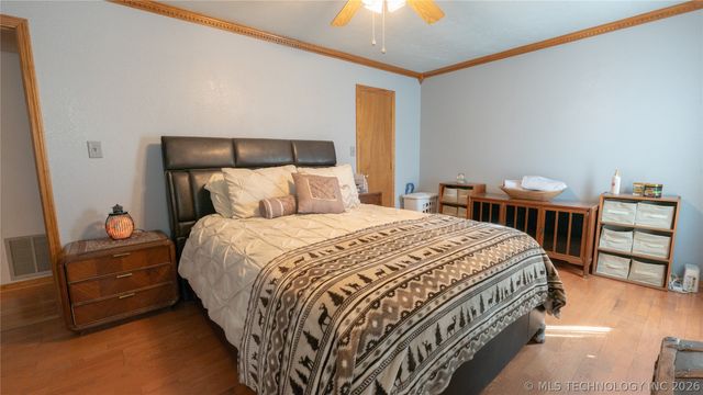 1104 E 137th Street, Glenpool, OK 74033