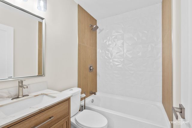 401 Salem Square, Bolingbrook, IL 60440