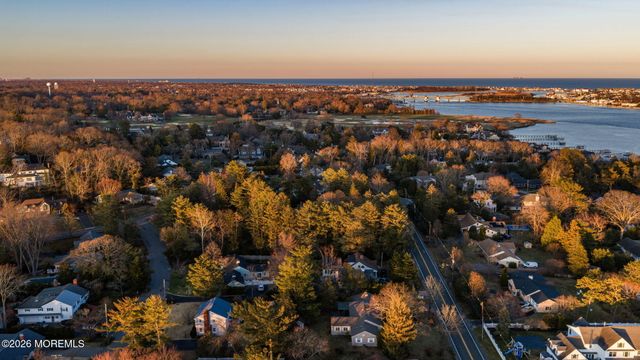 919 Riverview Drive, Brielle, NJ 08730