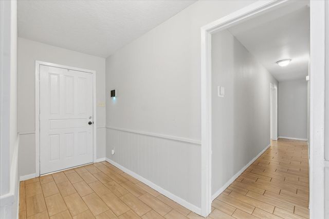 6004 Lakeside Drive, Liberty, TX 77575