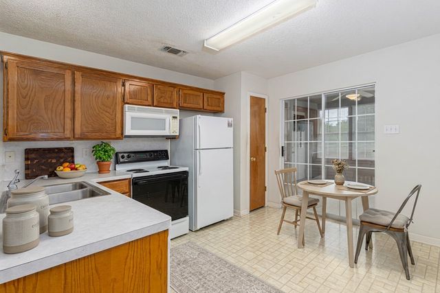 207 Pagosa Lane, Holly Lake Ranch, TX 75765