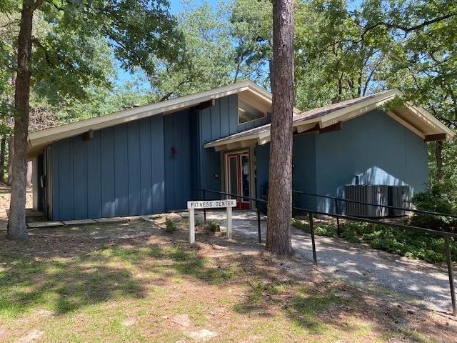 207 Pagosa Lane, Holly Lake Ranch, TX 75765