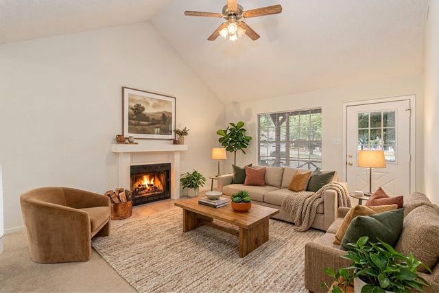 207 Pagosa Lane, Holly Lake Ranch, TX 75765