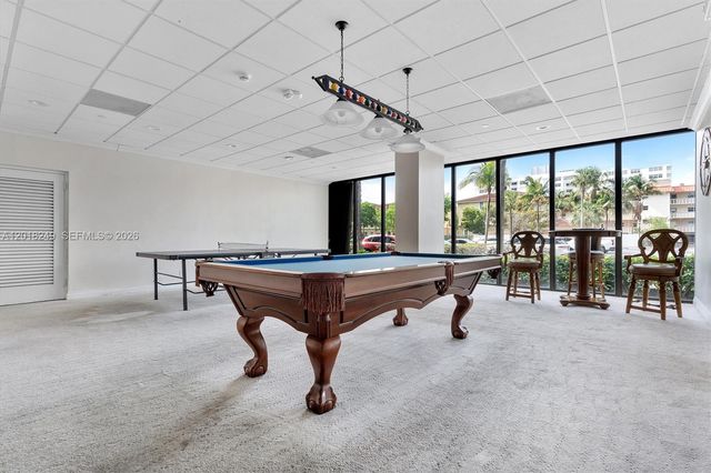 2017 S Ocean Dr 910, Hallandale Beach, FL 33009