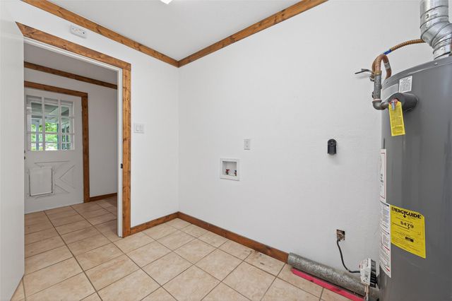 12163 Oak Leaf Road, Conroe, TX 77303