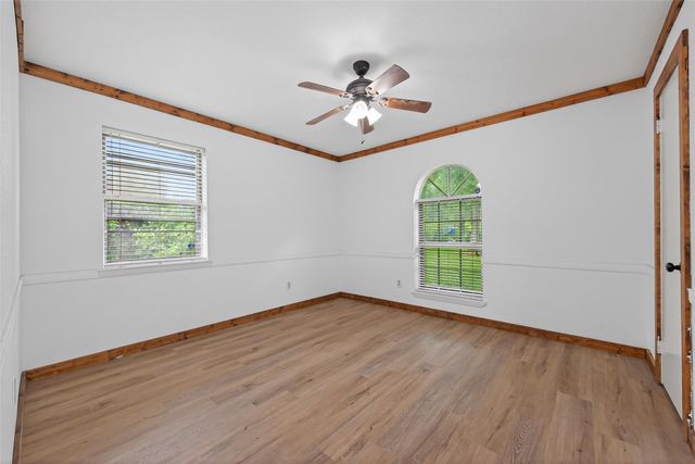 12163 Oak Leaf Road, Conroe, TX 77303